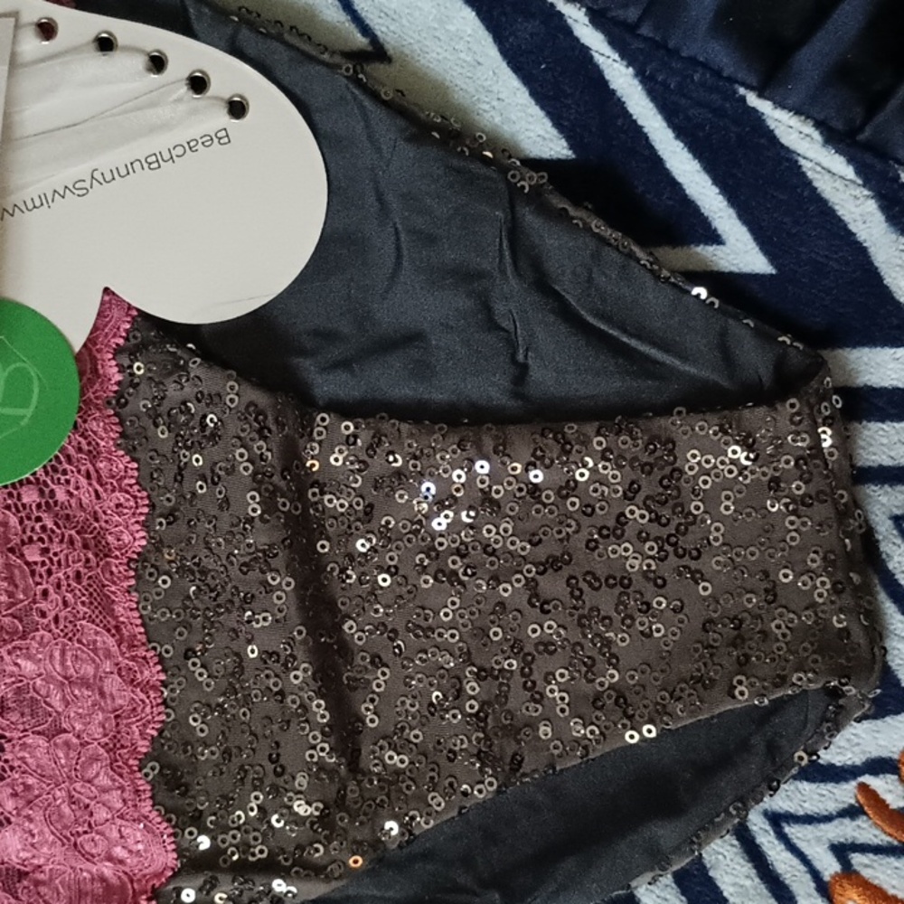 Beach Bunny Viva Las Vegas NWT SM top MD Full Coverage Bottom - Picture 6 of 14
